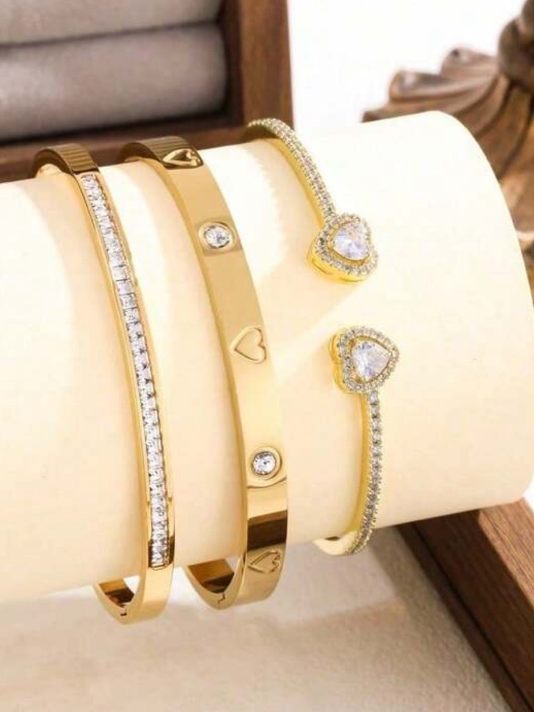 Kohl's Gold-Tone Heart & Crystal Stackable Bangle Set
